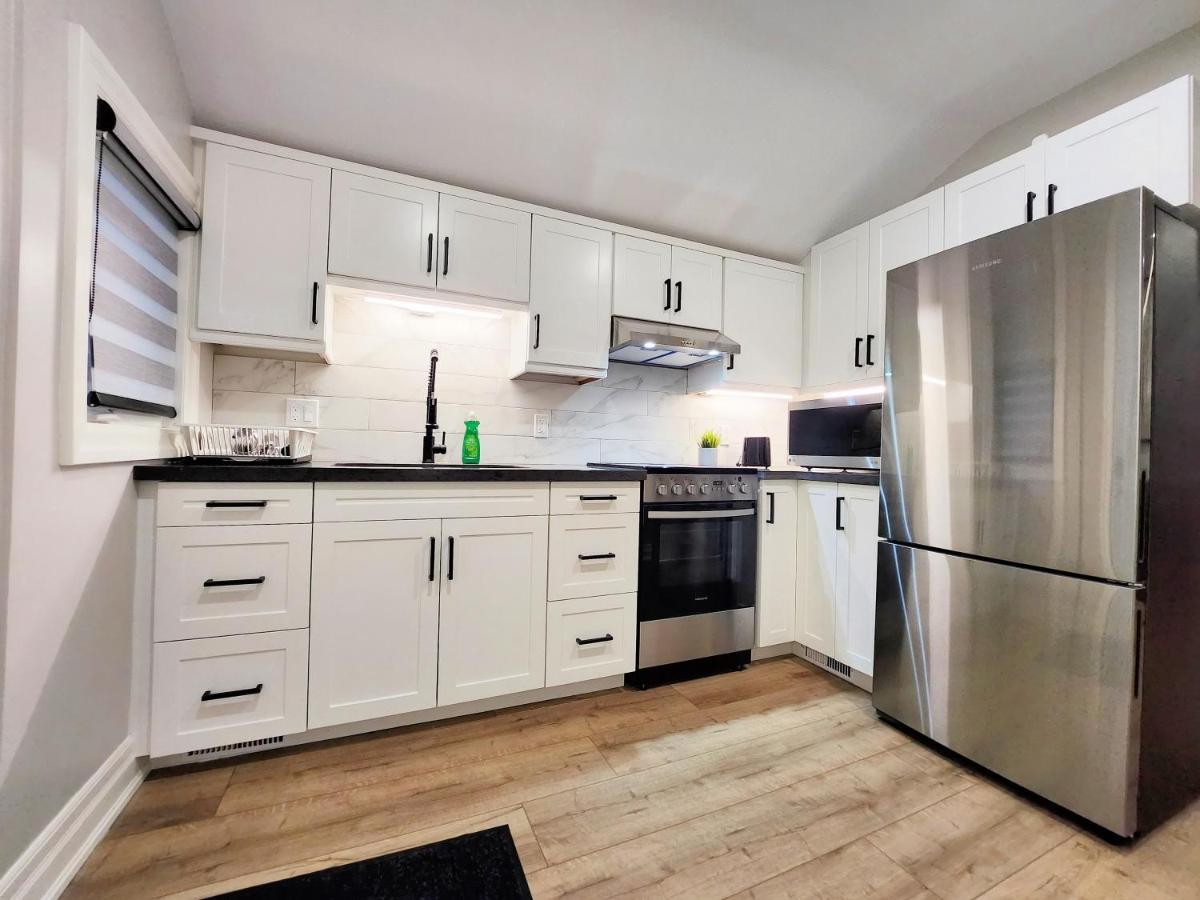The Cozy Cove Modern King-Bedroom Full Apartment Saint Catharines Exterior foto